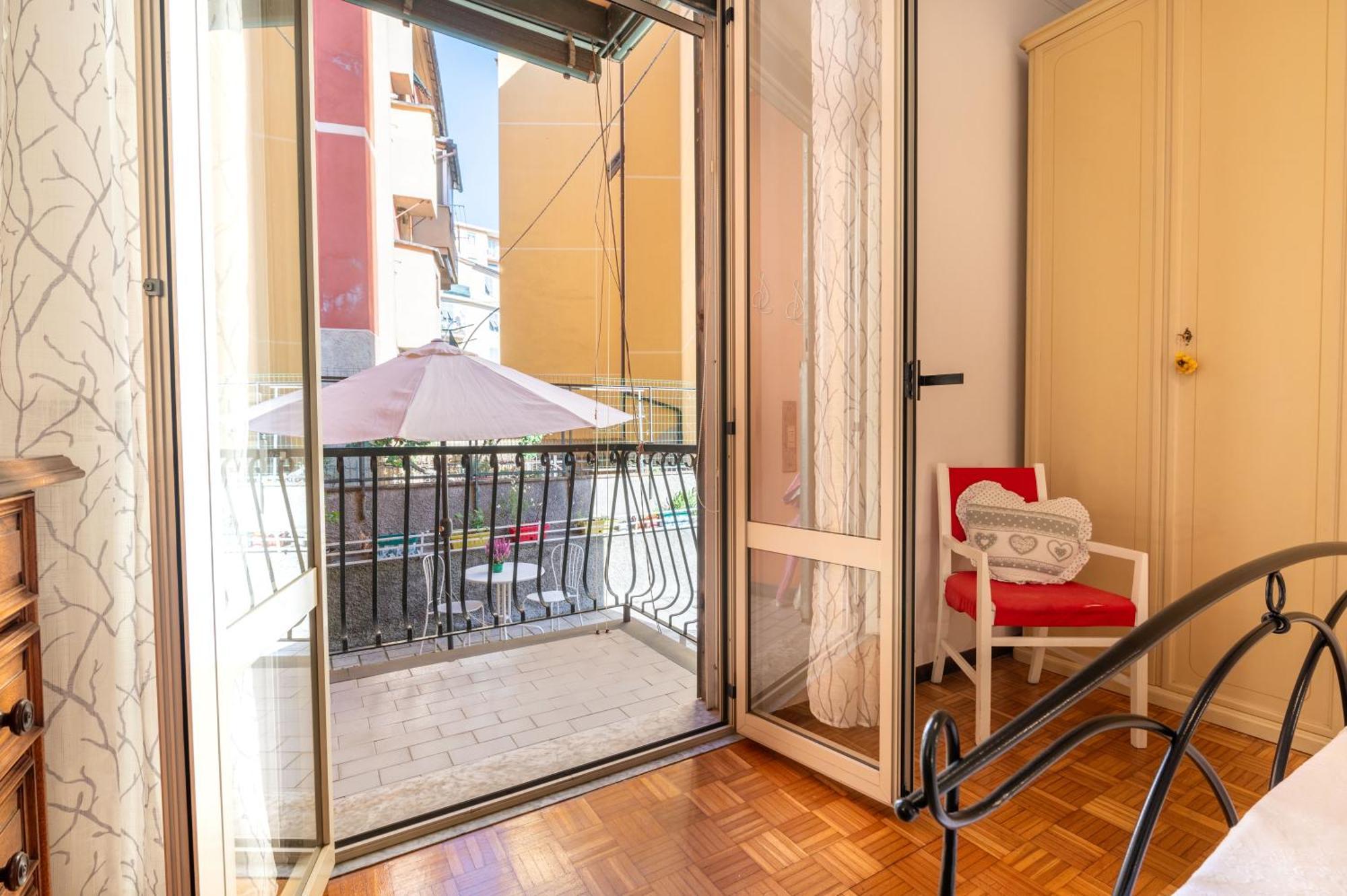 Maison D' Ofelia Chiavari Esterno foto